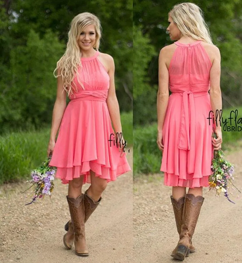 Custom Colored Cocktail Jurken Land Westen Ruched Chiffon Korte Bruidsmeisjes Jurken Knielengte Maid of Honour Jurken Match Cowboylaarzen