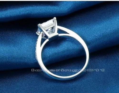 Storlek 4-11 Princess Cut 1CT TOPAZ Luxury Jewelry Simulated Diamond Gemstones Wedding Engagement Band Finger Rings for Women Lo253m