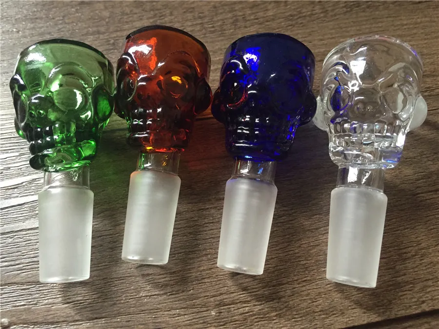 Skull Desig Glass Bowl 14mm Man Fyra färger Passar för glas Ashcatcher Bongs och Glass Bubblers Gratis frakt