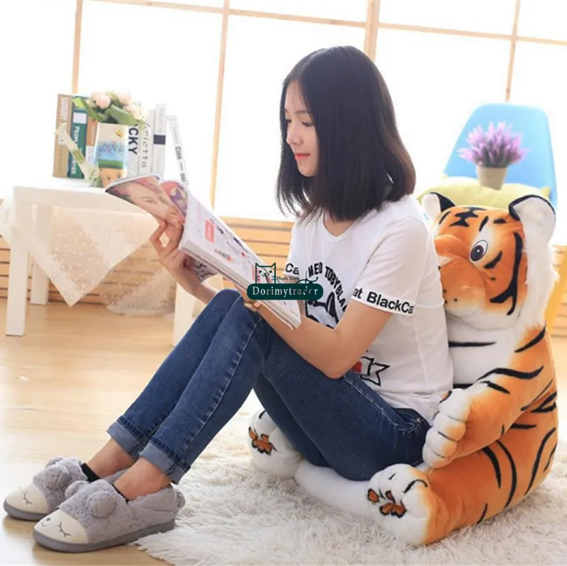 Dorimytrader Urocza kreskówka kaczka tygrys pluszowa krzesło dla dzieci Poduszka miękka nadziewana anime mini sofa dla lalki dla zwierząt