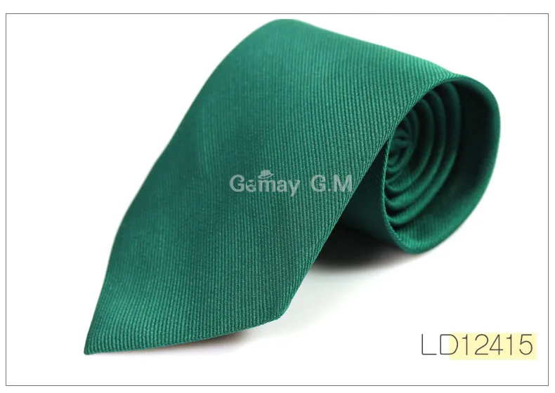 HOT Stripe cravate 145 * 8cm 30 couleurs flèche professionnelle couleur unie cravate cravate pour les hommes pour la fête des pères des hommes d'affaires cravate cadeau de Noël