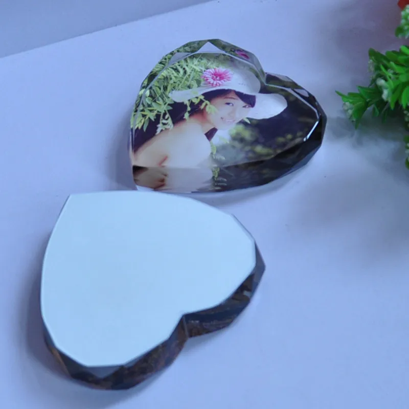 Crystal Love Color Crystal White Ambryo Processing Custom 10 cm Heartshaped Crystal Creative Gift Place Aborn Wedding Decoration 5318555