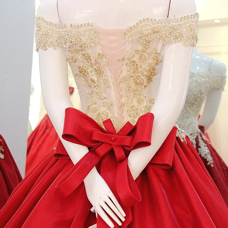 Alta Qualidade de Ouro E Vermelho Vestidos de Baile 2017 Fora Do Ombro Rendas Applique Frisada Vestidos de Noite de Cetim Vestido De Baile Formal Vestidos de Festa