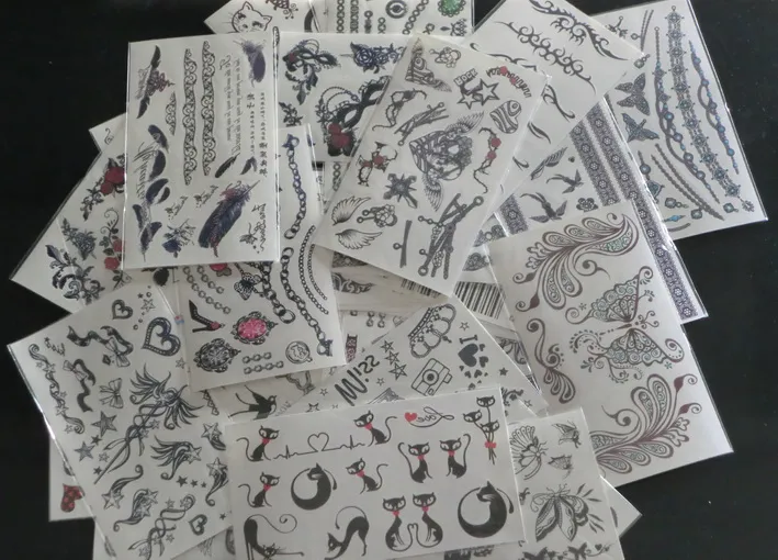 200 stuks 9517 cm tijdelijke lippen tatoeages waterdichte body mix ontwerp tattoo stickers1572102