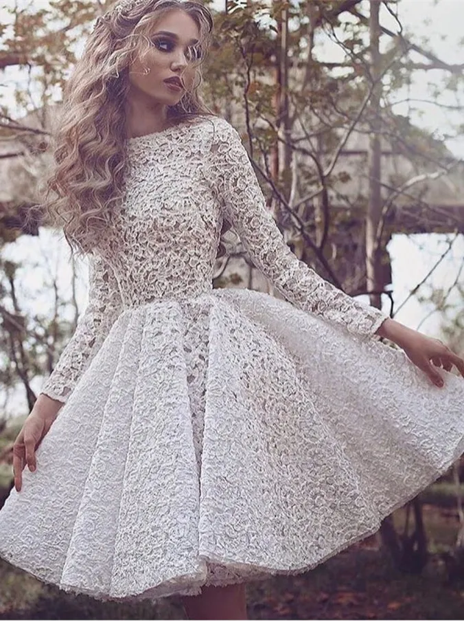 Långärmade Homecoming Klänningar Alla Vit Lace Applique Prom Klänningar Kort Bak <br loading=