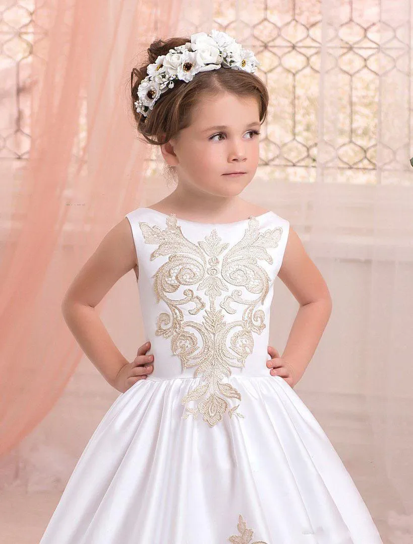 Robes de première communion blanches arabes pour petites filles, avec des appliques dorées, robe de bal, robes de demoiselle d'honneur pour mariages, robes de concours sur mesure