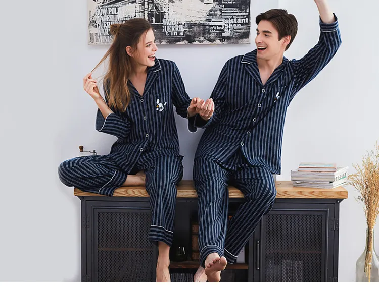 Pyjama Femme Été Deux Pièces Avec Imprimés Floraux Dorés - Mille Et Une Nuisette