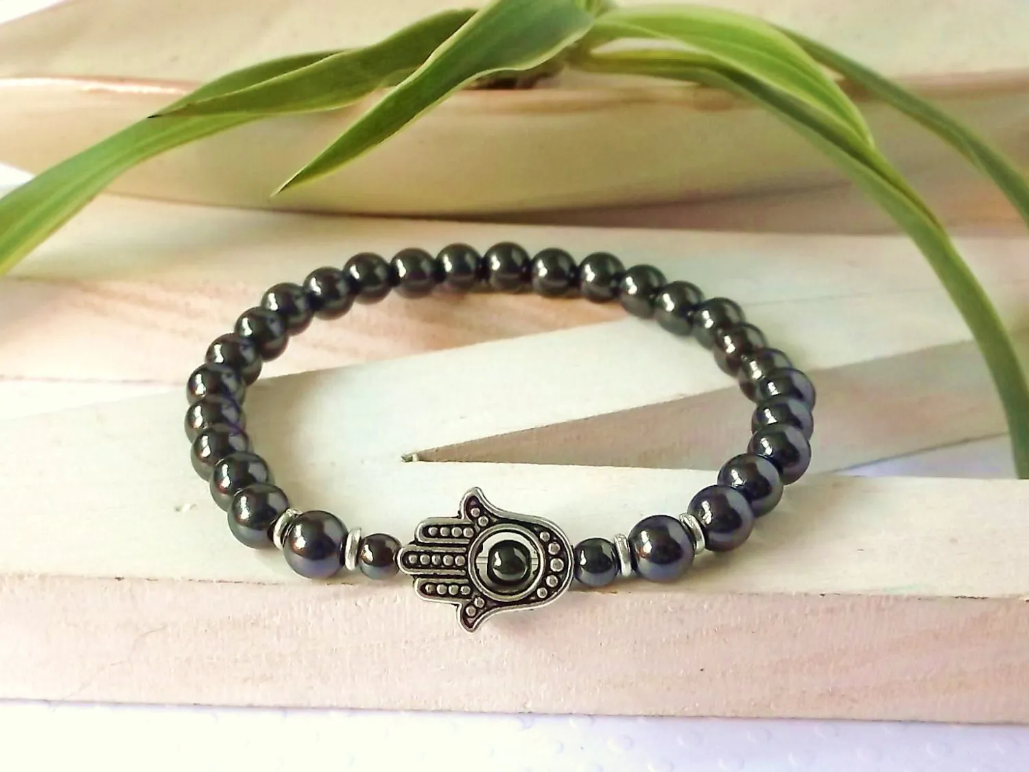 SN0302 Braccialetto di pietra alla moda Hamsa braccialetto di ematite braccialetto da uomo pesante braccialetto a mano regalo di natale gli uomini Spedizione gratuita