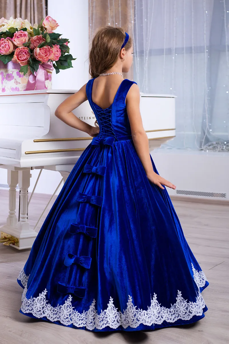 Mother Daughter Velvet Dresses 2019 Lace Appliques Royal Blue Formal Event Dress Lace Up Back Beautiful Flower Girl Gowns