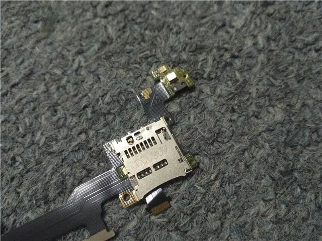 För HTC One M9 Original SD-minneskortfackhållare Slot + Strömvolymknapp Flex Cable / 