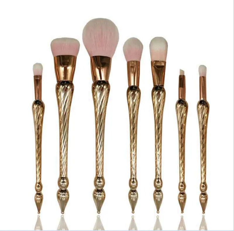 New Unicorn Rainbow Makeup Brushes eyeshadow Foundation outline Mix together Superior quality Makeup tools