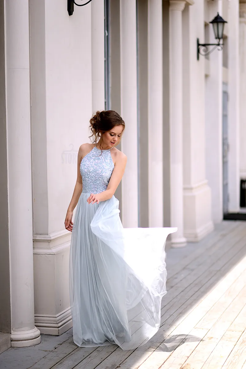 Charmante robe de demoiselle d'honneur en tulle à paillettes bleu bébé, sans manches, longueur au sol, robes de demoiselle d'honneur bleu clair, robes d'invitées de mariage