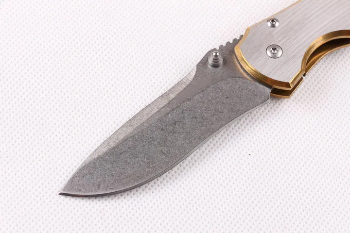Couteaux personnalisés - Couteau pliant de poche EDC 440C Stone Wash Drop Point Blade Oxydation anodique Manche en acier au titane Couteaux tactiques