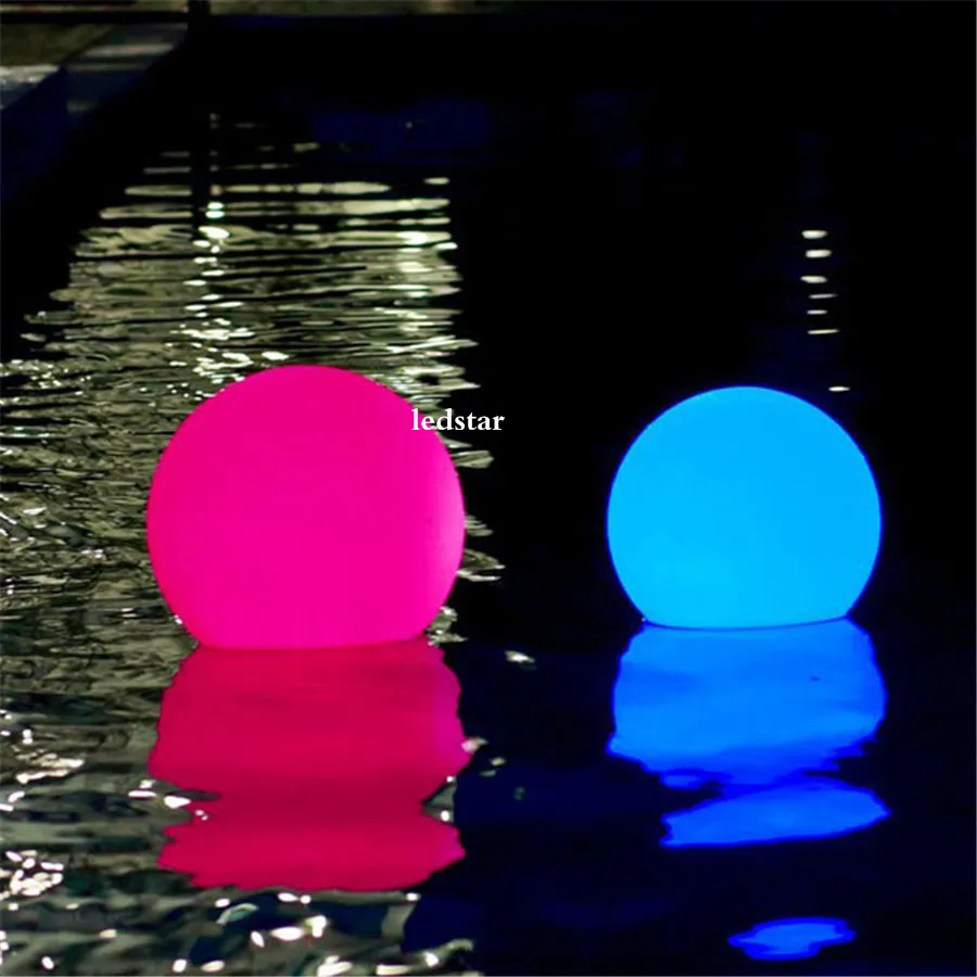 7 Färg RGB LED Floating Magic Ball LED upplyst poolboll Boll Ljus IP68 Utomhusmöbler Bar Bordlampor med Remote9100565