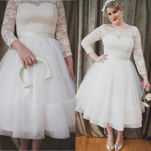 Newest Plus Size Wedding Dresses A Line Sheer Neck Lace Sleeves Casual Tea Length Garden Bridal Gowns Sexy Backless with Design