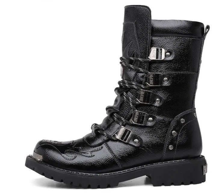 Bottes de Combat rétro d'hiver en peluche, Style britannique, bottes militaires en cuir, boucle de ceinture, charme, talons bas, bottes à lacets pour hommes