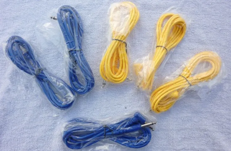 Musikinstrument 2st 3m Yellow Blue Electric Guitar Amplifier Audio Cable Guitar Effects Pedal Cable Guitar Parts High Quality8789852