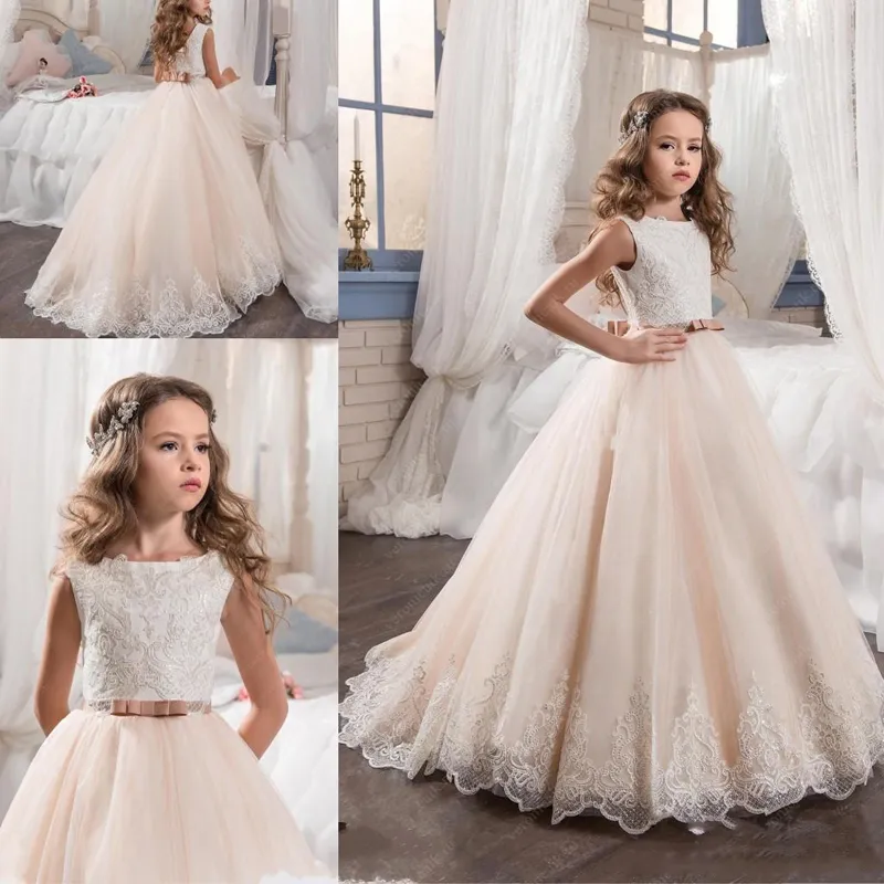 2018 Tutu Nowy Blush Pink Flower Girls Sukienki Tanie Klejnot Neck Koronki Aplikacje Długie Sweep Pociąg Urodziny Komunia Dzieci Dziewczyna Suknie