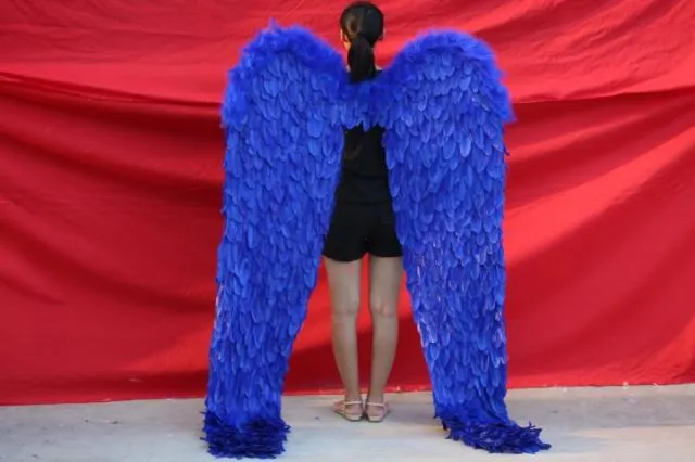 사용자 정의 품질 큰 깃털 날개 성능 catwalk cos 웨딩 파티 할로윈 소품 화이트 그린 170cm EMS 무료 배송