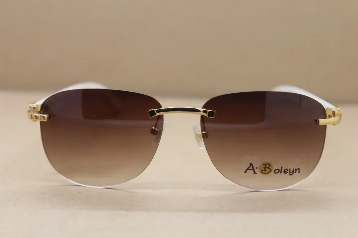 حار الأبيض الجاموس القرن نظارات الرجال النساء T8307005 النظارات الشمسية في الهواء الطلق القيادة بدون شفة نظارات ج الديكور الذهب الإطار الحجم: 56-18-140mm