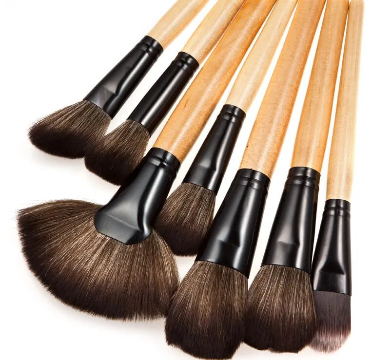 Whole Set Professional Makeup Brush Foundation Eye Shadows Lipsticks Powder Make Up Brushes Tools Bag pincel maquiagem5986168