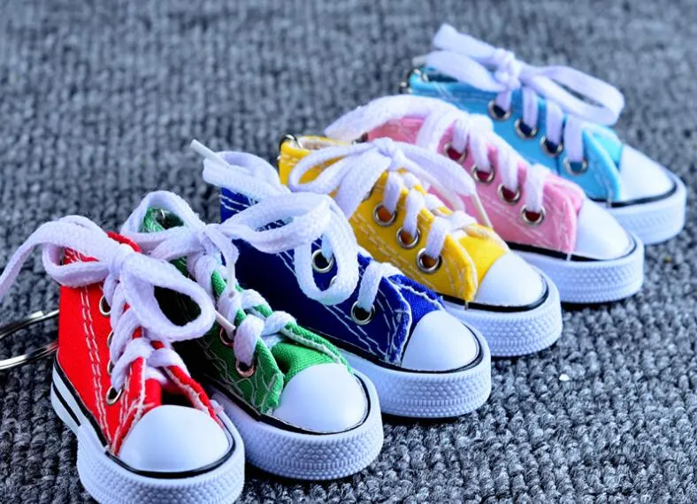 1000pcs 7.5*3.5*4cm Mini 3D sneaker keychain canvas shoes key ring Tennis Shoe Chucks Keychain Favors