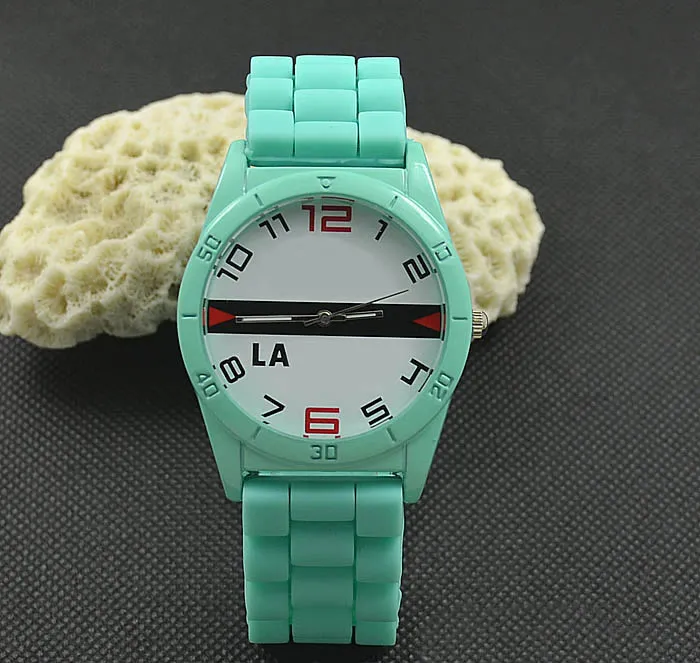 Casual Women Men Unisex Animal crocodile Style Dial Silicone Strap Analog Quartz Wrist watch