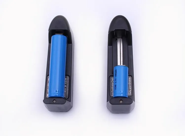 ترقية أفضل شاحن 18650 3.7V 450mAh Ploymer شاحن بطارية للحصول على أفضل 18650 بطارية شحن سريع