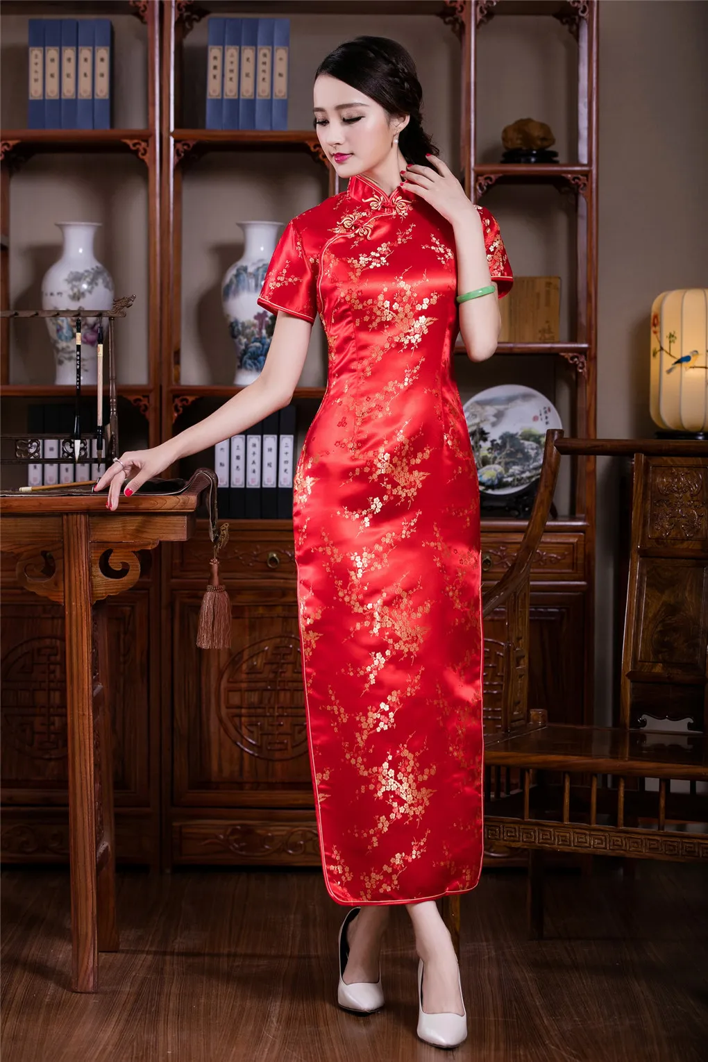 상하이 이야기 긴 중국 치즈 삼장 플로럴 프린트 여자 039s Qipao 드레스 전통 중국 드레스 짧은 슬리브 오리엔 타