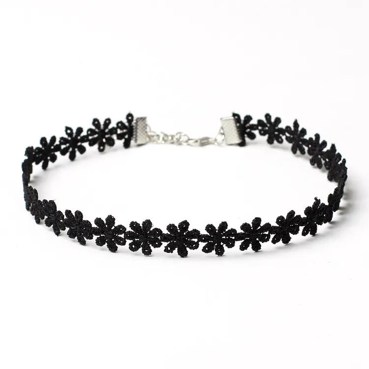 Nouveau gothique rétro Vintage dentelle fleur Triangle tatouage tour de cou femmes à la main multicouche noir velours cou tour de cou collier ensemble