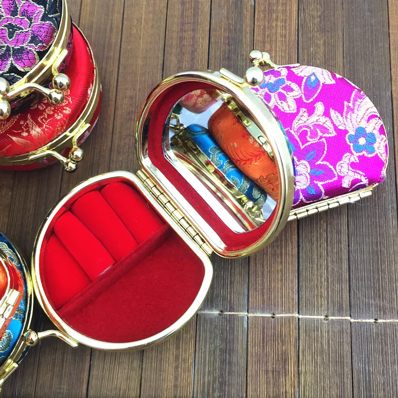 Lustrzany półokrągły małe pudełko na biżuterię podróżną Zestaw Biżuterii Pudełko Multi Ring Naszyjnik Przechowywanie Case Silk Brocade Kolorowe Metalowe Klamry