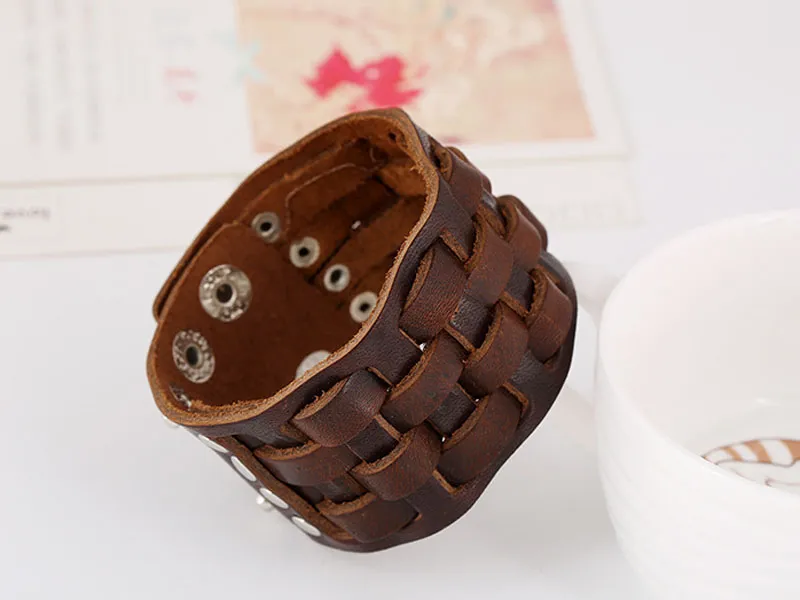 Pulseiras de Couro Genuíno do vintage Cuff Wrap Pulseiras Homens Mulheres Moda Botão Largo Ajustável Pulseiras Melhor Presente