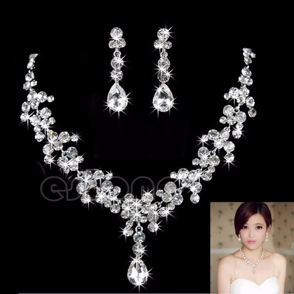 Nieuwe vrouwen Fashion Bridal Jewelry Rhinestone Crystal Drop Necklace Oorring Verplateerde sieraden Set Ear Clip Naald Weddingoorbellen Pend280s