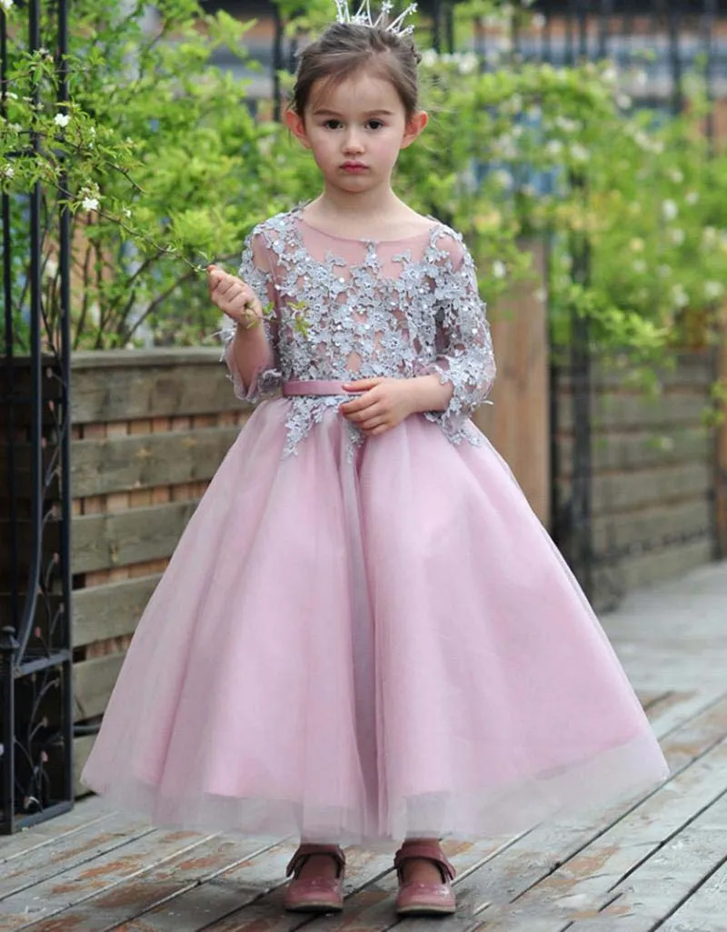 Cute First Communion Dresses Applique Flower Girl Dresses Three Quarter Sleeve O-neck A-line Girls Pageant Gowns For Wedding Cheap