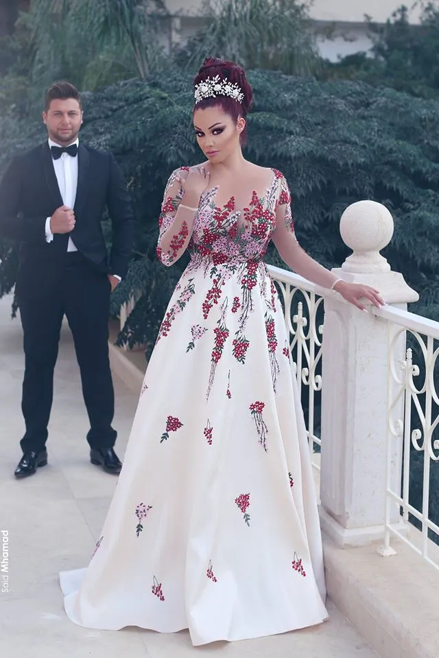 Zimowa długi rękaw powiedział Mhamad Kobiety Noszenie Prom Dresses Scoop Beaded Stones Cekiny Backless 2K17 Bling Bling Suknie wieczorowe z Sweep Pociągiem