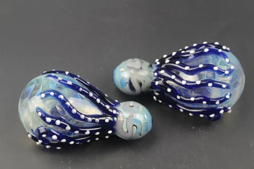 2017 New Design mini smoking pipes Octopus High boron silicon Spoon Animal Shape Special Heady Glass Water Pipes