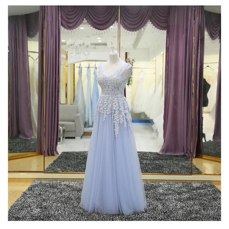 Robes de soirée bleu clair longues robes de bal col en v sans manches plis tulle appliques florales avec robe formelle de perles