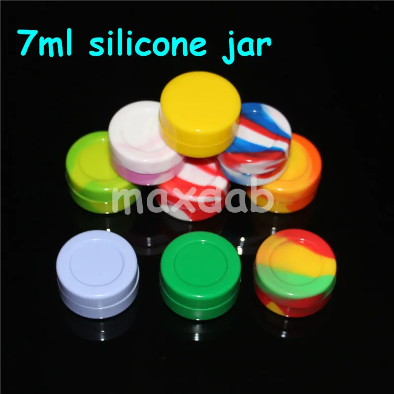 Boîtes Conteneur en silicone Pot Concentré de cire 22ML 7ML 5ML Conteneurs Pots en silicone pour Dab Couleur non solide silicone bong7338485