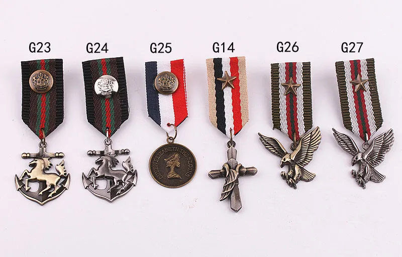 lot accessoires mixtes Royal Preppy marine Style broche badge broderie épaulette gland broche militaire badge4098995