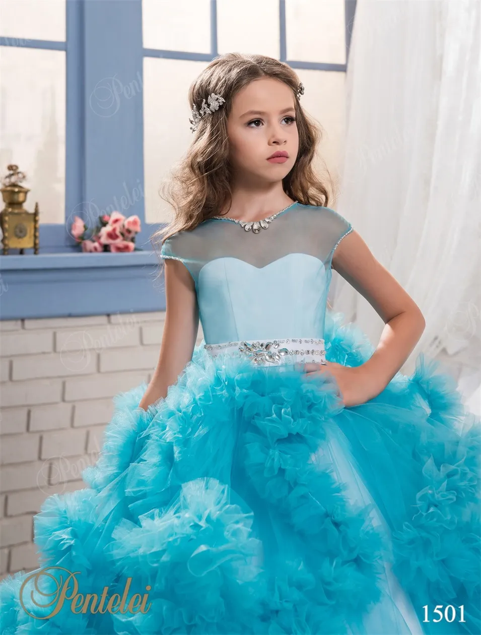 Abiti da ragazza di fiori con nuvole volanti 2021 Pentelei Princess Tiered Blush Pink Tulle Tutu Abiti da spettacolo ragazze Lunghezza del pavimento Custom Made