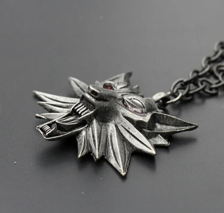 Collier à tête de loup pendentif en gros