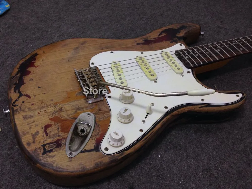 1961 Rory Gallagher Handmade Heavy Relic 고민 3 Tone Sunburst Electric Guitar Tremolo Bridge Whammy Bay 빈티지 튜너 크롬 하드웨어