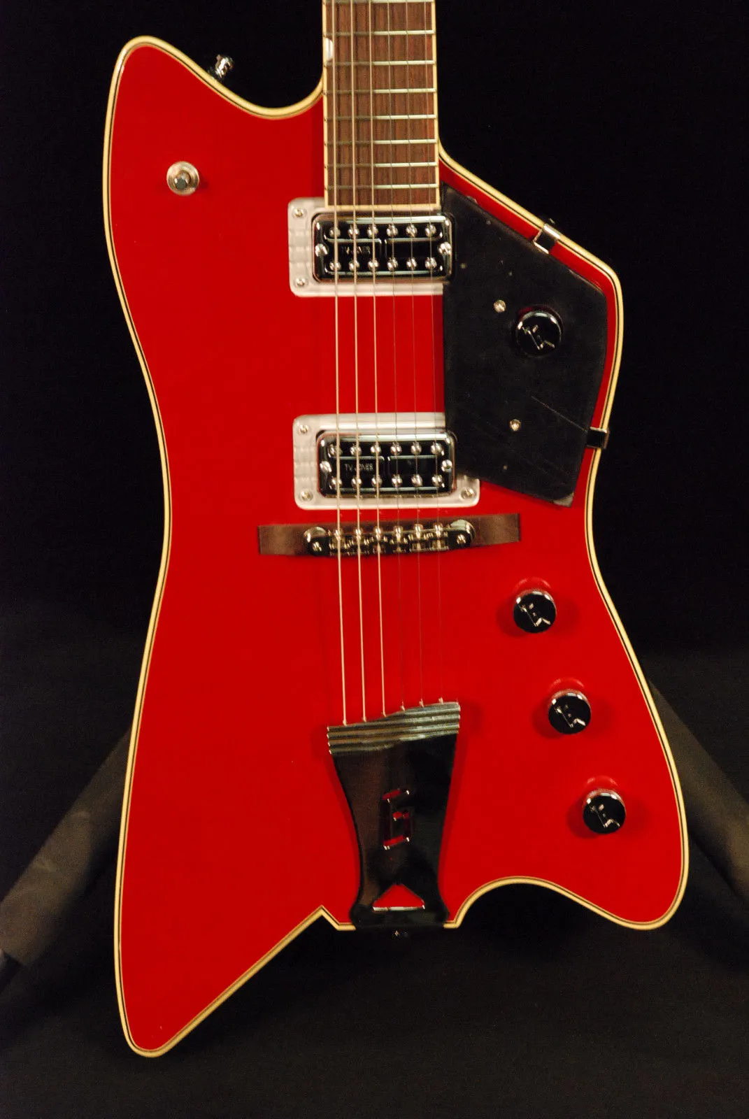 Sällsynt gre g6199 Billy-Bo Jupiter vin röd thunderbird elektrisk gitarr svart pickguard krom hårdvara firebird