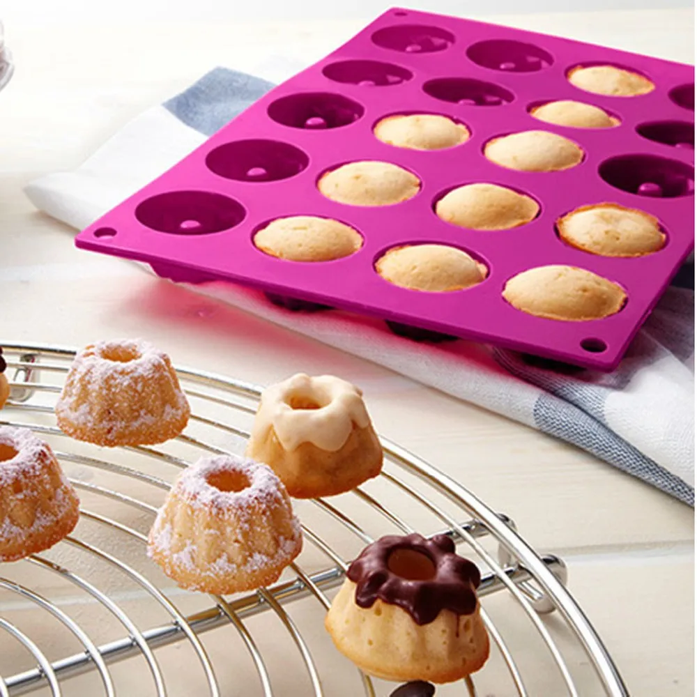 Bakeware In Silicone Di Alta Qualità A 20 Cavità Stampo Budino Da Tavola A  Forma Di Savarin E Utensili Cioccolato Stampo Torta In Chiffon Mini Padella  Da 4,49 €