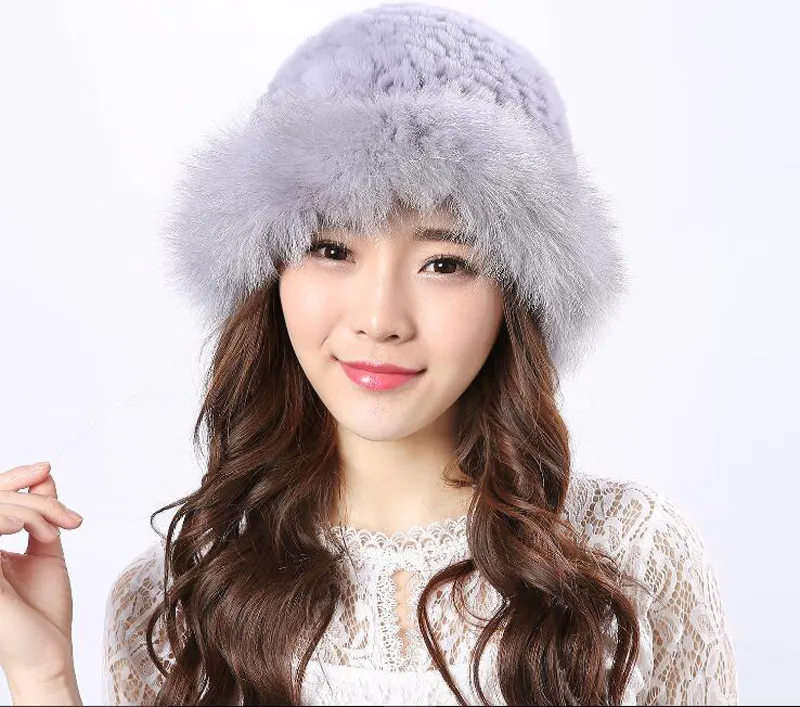 Mode cuir Rex lapin fourrure princesse chapeau modèles féminins hiver mode épaississement chaud nord-est casquette de ski
