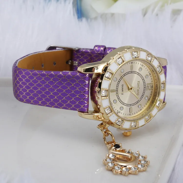 Fashion Lady Dress Diamond Watches Luxury Pendant Wristwatches Women Leather Watch Crystal Hours Gold Wristwatch8126731