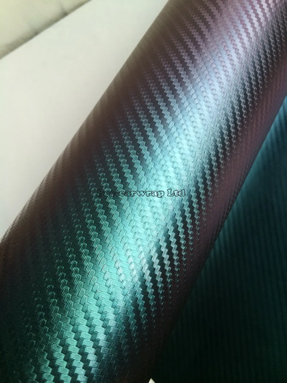 Green to Purple Chameleon 3D Carbon Fibre Vinyl with Air Bubble Free for car laptop skin size 1.52x30M 4.98x98ft