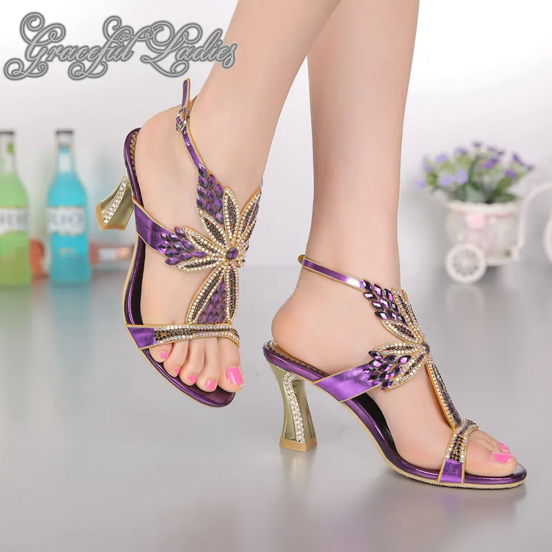 Rhinestones Wedding Shoes Square High Heels 8cm Women Summer Sandals Crystals Flowers T-strap Ankle Strap Slingbacks New 2016 Dres208N