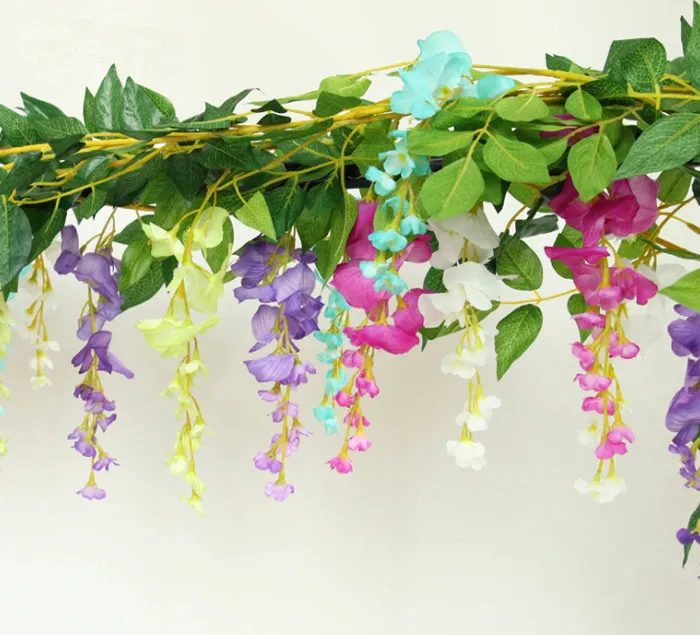 結婚式の家の庭の装飾祭りのための絹の花の人工紫色の花藤の谷の藤冬の花輪