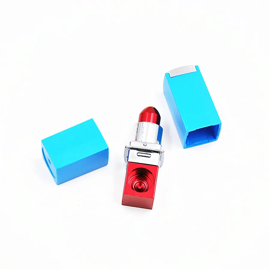 Retailwhole Mini Portable Lipstick Smoking Pipes Tobaksrör Cigarett Fashion Magic Color Slumpmässigt nyanledningar2419296